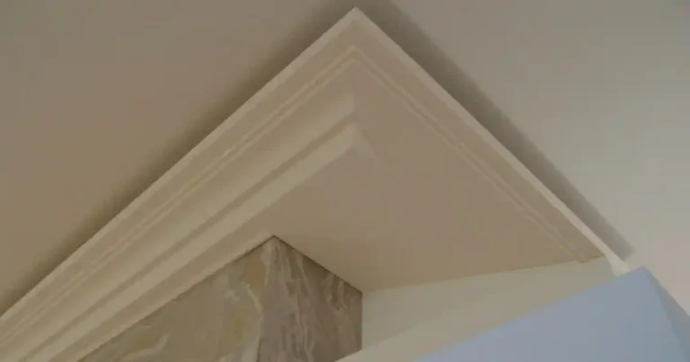 How to Cut Mitre Angles on Cornice