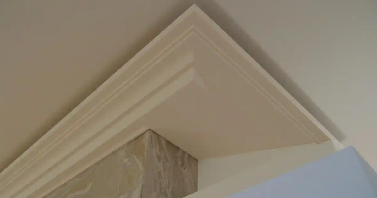 How to Cut Mitre Angles on Cornice
