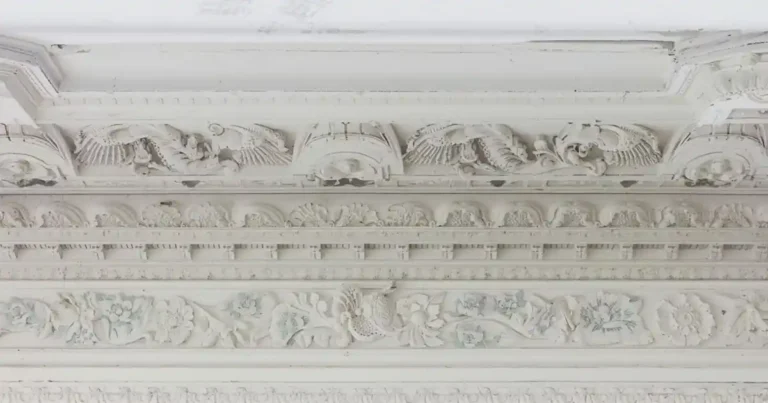 How to Identify Old Plaster Cornice in Period Homes