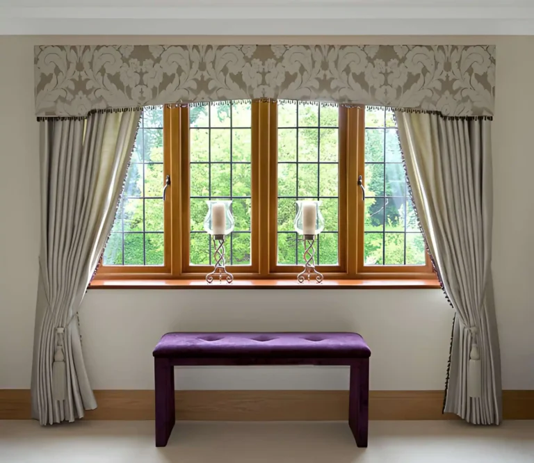 what is a cornice board