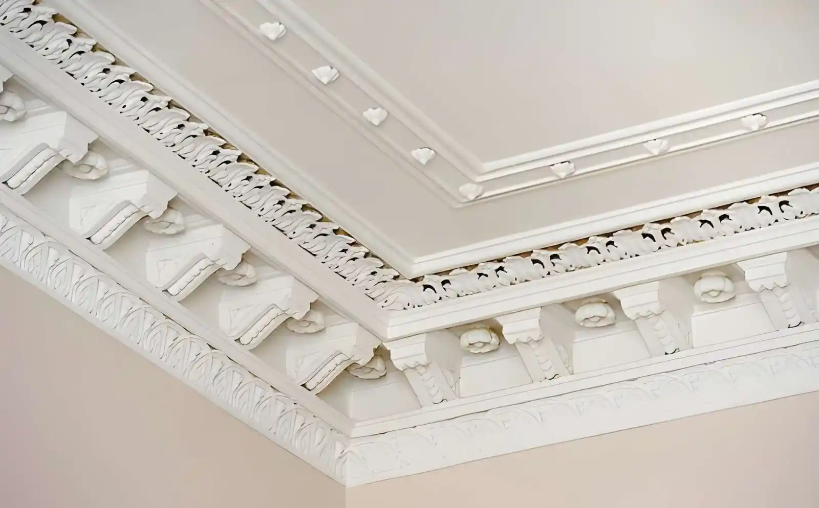 Coving vs cornice difference