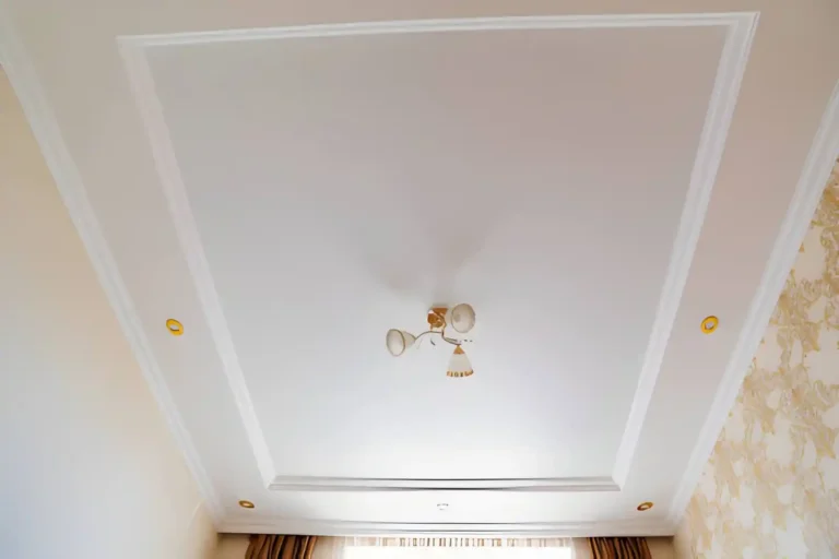 Does coving make a room look bigger or smaller?